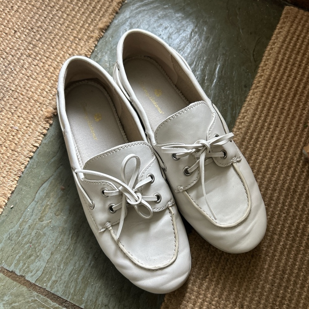 Tommy Bahama Cream Women's Loafers